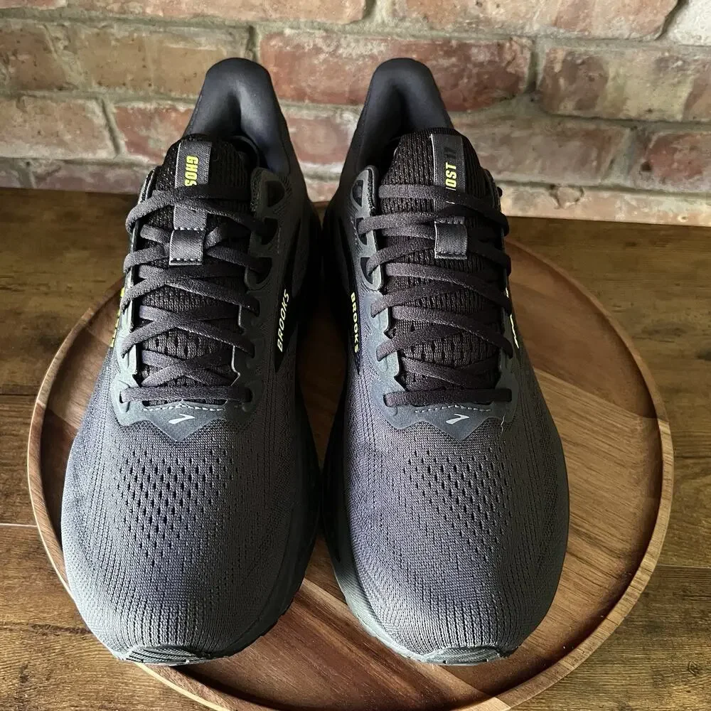 Brooks ghost 17